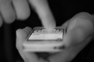 How to fix if your iphone apps keep crashing.jpg