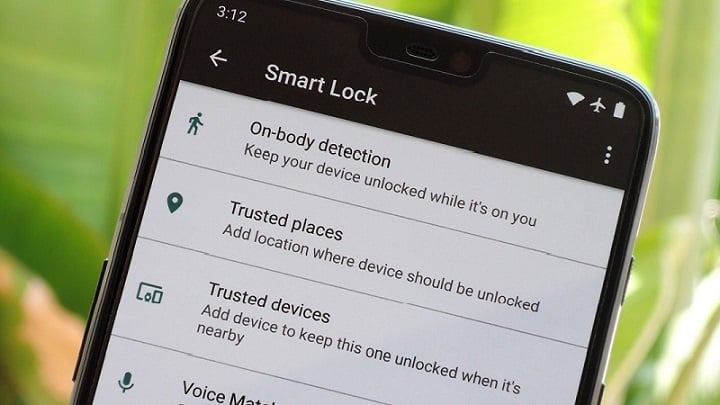 スマートロックでLG電話でロックコードをバイパスする方法